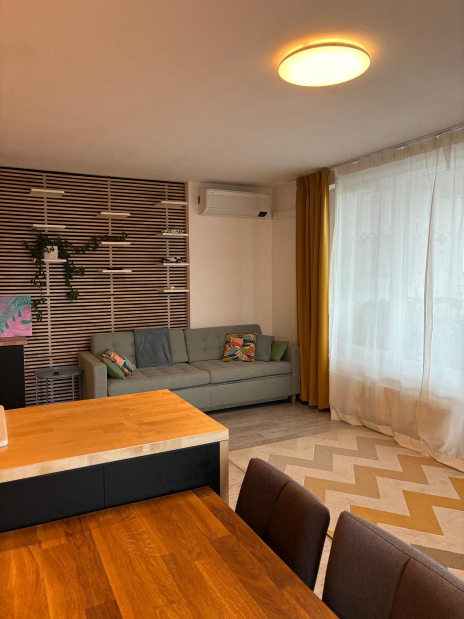 Premiere Apartment Bratislava - Private Parking Exterior foto
